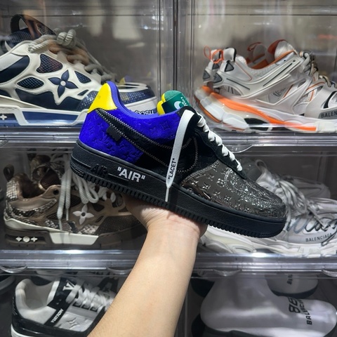 Lv AF1 黑銀Us8.5