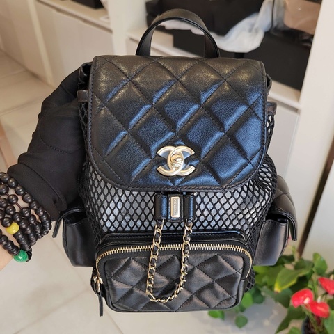 98新香奈兒/Chanel 香奈兒duma 網兜雙肩背包 25S 網紗亮面小羊皮與金色金屬 ，膜在