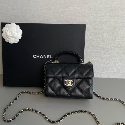 Chanel香奈兒🖤 手柄mini牛奶盒子包荔枝皮金扣鏈條包💗 99新✨芯片款 尺寸：15×11cm