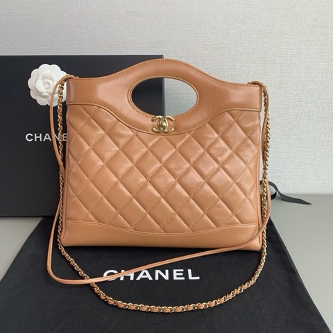 Chanel香奈兒🖤 奶茶色金扣31bag小號  手提單肩包💕 98新✨ 芯片款  尺寸：32x29x8cm