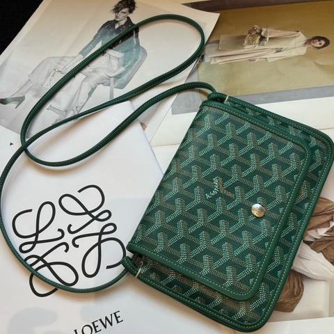 💚 戈雅Goyard PLUMET綠色斜挎包