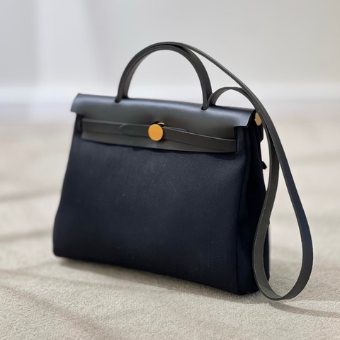 HERMES黑色帆布Herbag31