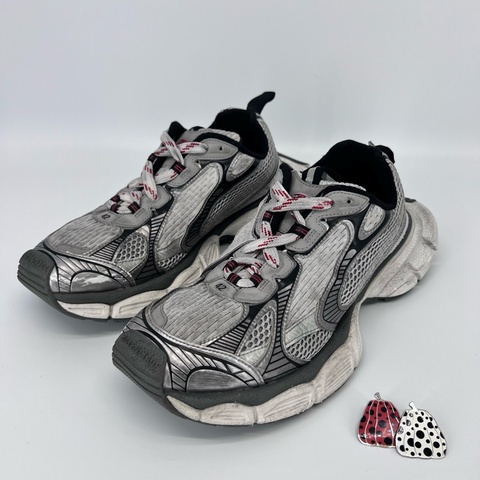 Balenciaga巴黎世家 3XL 灰色 42碼