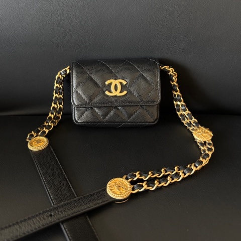 香奈兒 Chanel 22a黑金荔枝皮 金幣mini woc 芯片款
