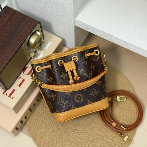 🏷LV 路易威登．Nano Noe 老花小水桶 M81266 芯片款
