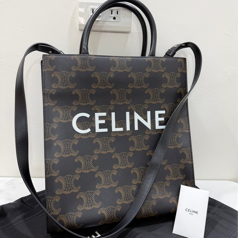 Celine 大顆黑色琴譜包
