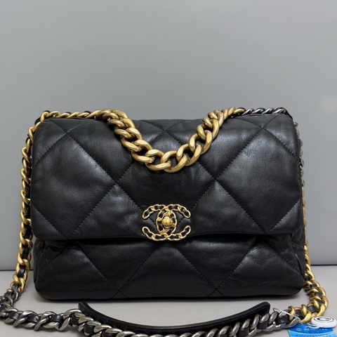 Chanel香奈兒 19bag中號黑金全皮菱格包 尺寸30×20×10  鐳射30