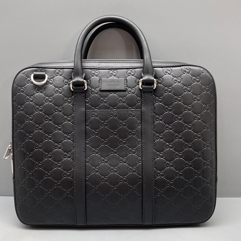 GUCCI 98新 黑色壓花公文手提包 無肩帶 尺寸36*29