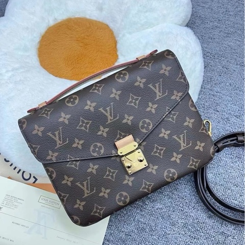 「JL精品代購」98新 LV metis老花郵差包 芯片款