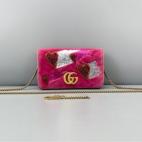 【七夕送禮之選💗限定情人節系列✨】Gucci Marmont馬蒙小woc絲絨款水鑽玫紅色