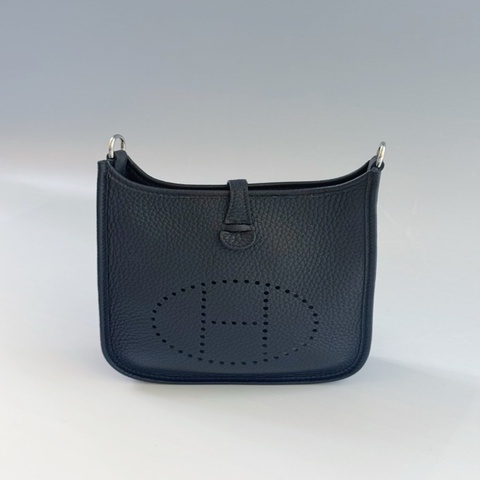 HERMES 愛馬仕 Evelyne Mini 16 黑銀 Clemence小公牛