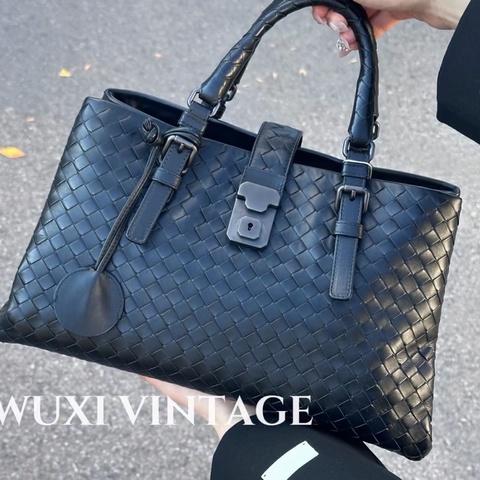 Bottega Veneta • 經典編織牛皮Roma 羅馬包小號