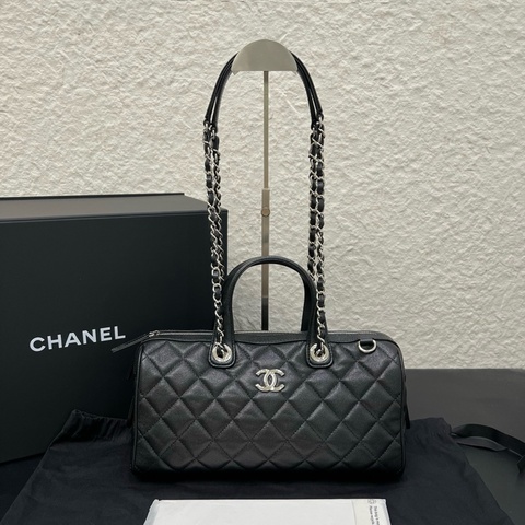 ❤️Chanel香奈兒 25A黑色銀鏈荔枝紋牛皮保齡球包旅行包手提包腋下包
