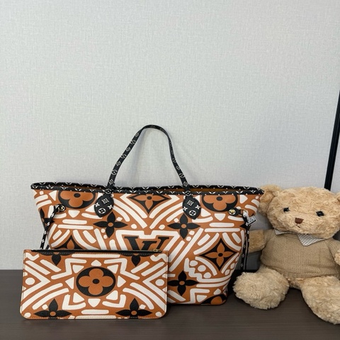LV/路易威登 叢林限定塗鴉中號never full 斜挎包