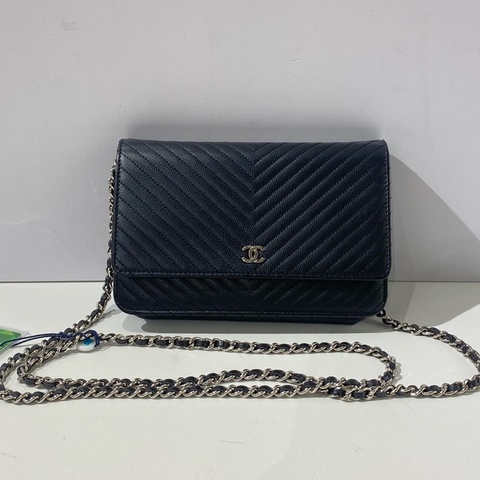 Chanel 香奈兒 黑銀v紋woc 荔枝牛皮 22開 ss