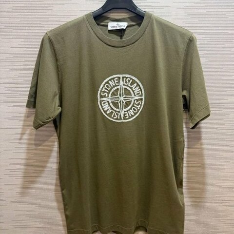 💎Han's house精品服飾💎STONE ISLAND 刺繡 短 T 現貨 青年款= 成人男 S