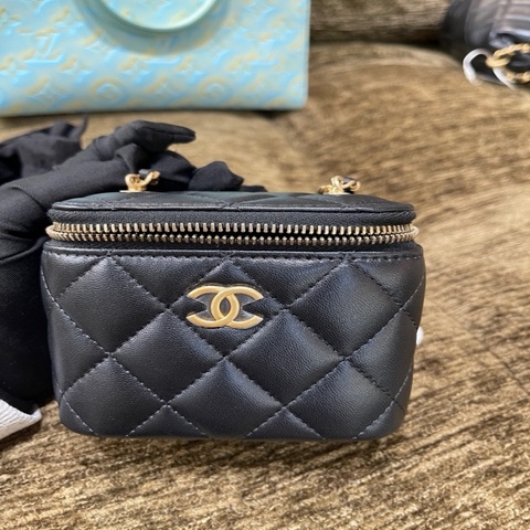 Chanel香奈兒22B 黑金方糖小盒子 芯片款