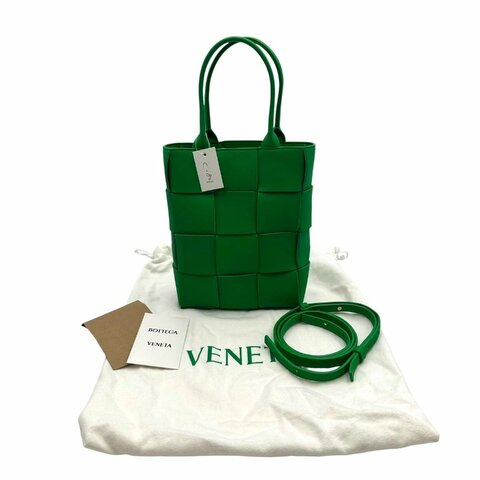 【美收精品】Bottega Veneta 綠色托特包  C-801【隔月月中將轉賣至日本 上架期限30天】