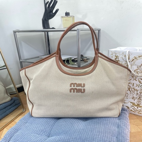MiuMiu 繆繆 IVY大號白蘭地色帆布托特
