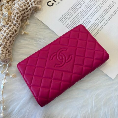 CHANEL 牛皮格紋對開長夾 桃粉