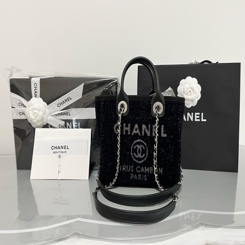 CHANEL 香奈兒《全新》26A Mini Beach Bag 迷你海灘包｜黑銀｜全配｜購物證明影印
