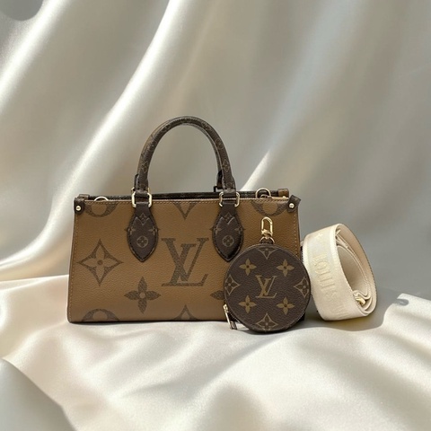 莉亞精品♡ LV M46653 On The Go 拼色橫版 二手美包