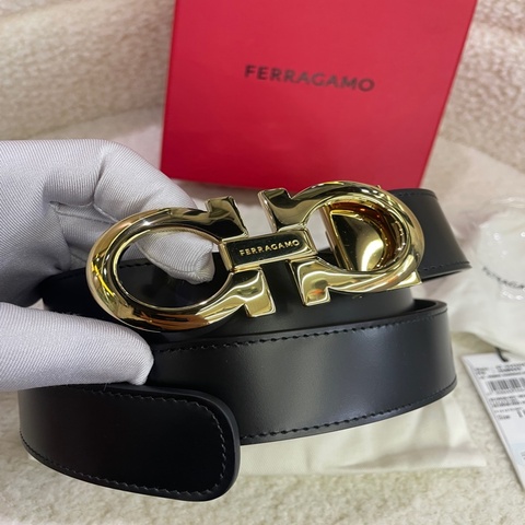 全新Salvatore Ferragamo Gancini系列 菲拉格慕 光滑黑面金扣腰帶皮帶