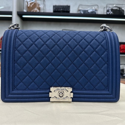 25開 有卡 Chanel香奈兒 leboy  藍色銀鏈荔枝牛皮  99新
