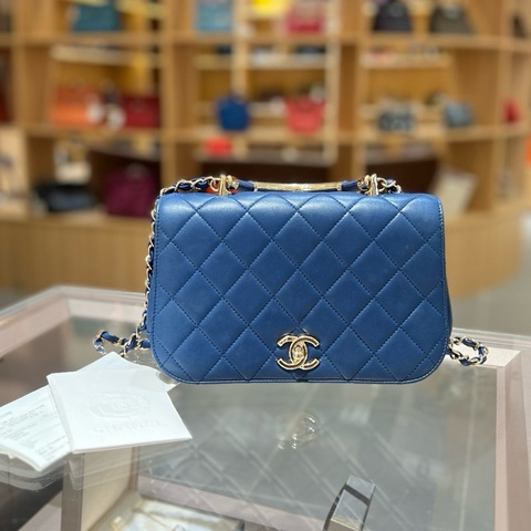 Chanel香奈儿handle bag金属手柄马鞍包
