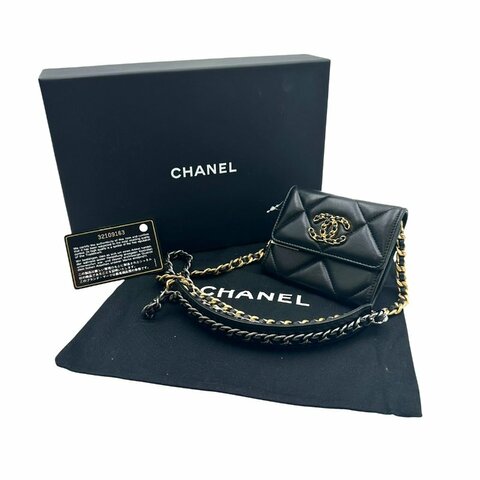 【美收精品】CHANEL 黑色19系列鍊條包 C-822【隔月月中將轉賣至日本 上架期限30天】