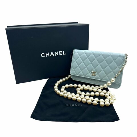 【美收精品】CHANEL 寶寶藍菱格紋珍珠鏈 WOC包 C-823【隔月月中將轉賣至日本 上架期限30天】