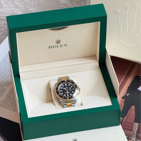 Rolex勞力士  系列：海使系列 型號：m126603 機芯：自動機械 顏色：間金 表徑：43mm  全套全長，23年3月保卡