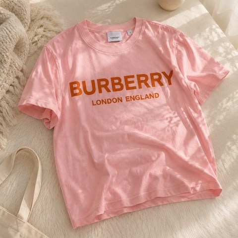 粉色Burberry T-Shirt