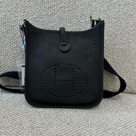 Hermes/愛馬仕 mini evelyn 伊芙琳 黑銀 y刻