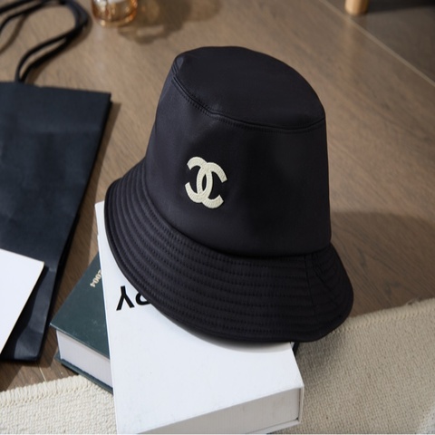 CHANEL 黑色雙C刺繡棉漁夫帽 Size L