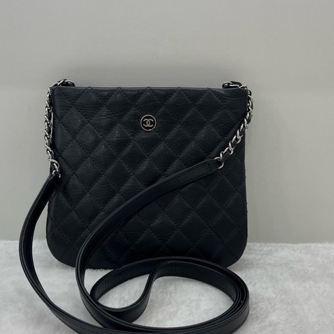 Chanel 香奈兒黑銀牛皮斜挎 小方包 19開 尺寸18*16
