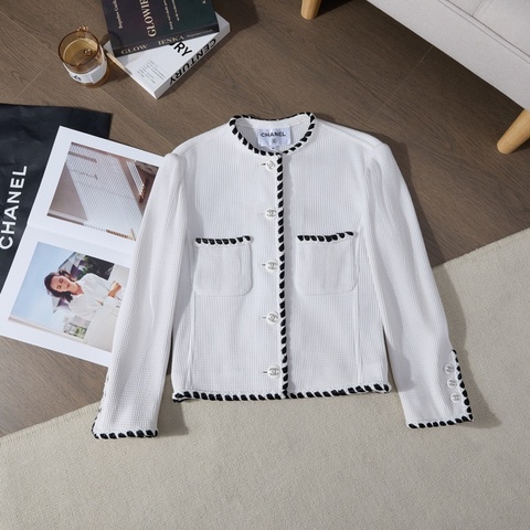 CHANEL 米白華夫格黑滾邊圓領小香外套 Size36