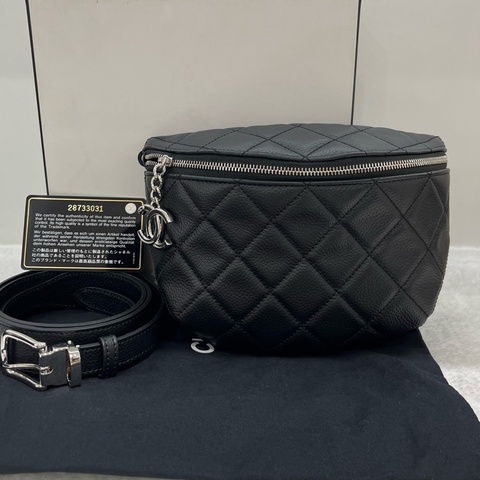 CHANEL 香奈兒黑銀菱格紋腰包 尺寸20*15*7