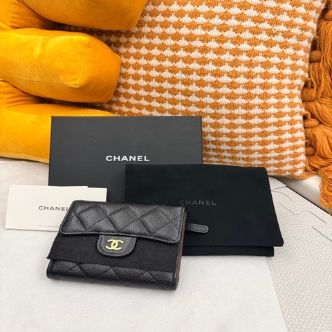 CHANEL 香奈兒真品*黑荔枝牛皮金雙C三折短夾