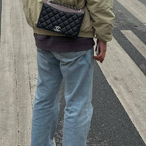 CHANEL 拼色銀扣菱格紋肩背斜背包27*20*6 98新配件塵袋 保卡 鏡子