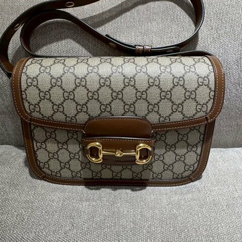 GUCCI  Horsebit1955中型單肩斜背包