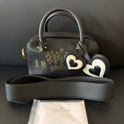 德爾沃/DELVAUX 1829特別款黑色Cool Box釘珠手提包單肩包斜挎包 底長21cm