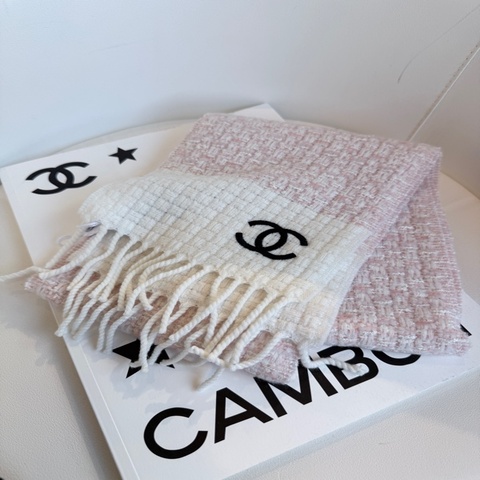 全新✨Chanel✨2026年秋冬新款 AAC422 粉白編織羊絨羊毛流蘇圍巾