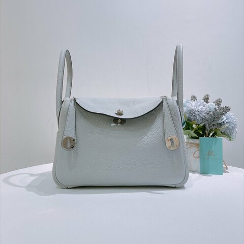 TW4946  Hermes 愛馬仕 聖杯藍銀扣Lindy 26 TC 08 Bleu Pale x PHW #Z
