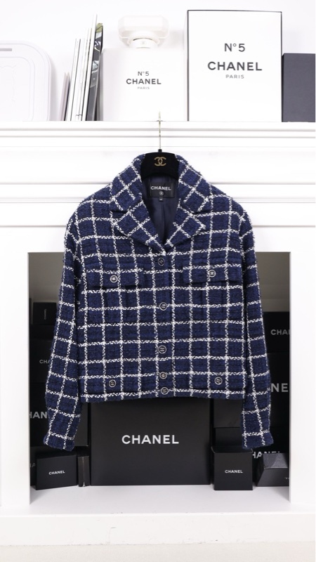 Chanel 24P秀款王一博同款蓝白格纹粗花呢四口袋外套
