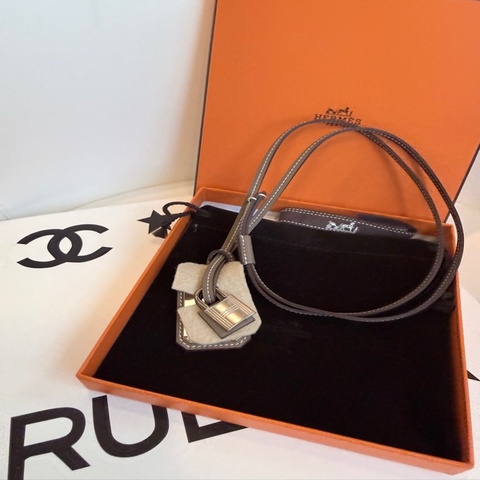 全新✨Hermes✨ O'KELLY PENDANT 鎖頭項鍊掛飾