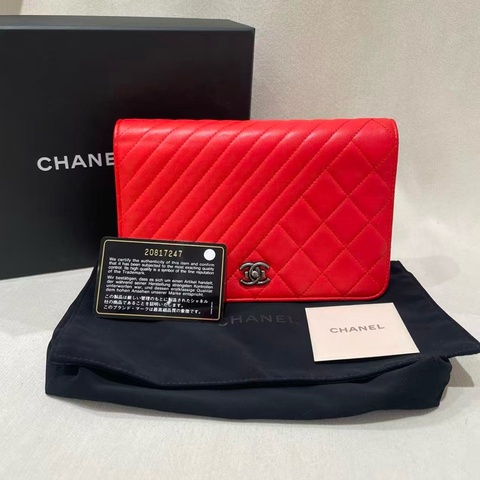 Chanel香奈兒紅色woc鏈條包