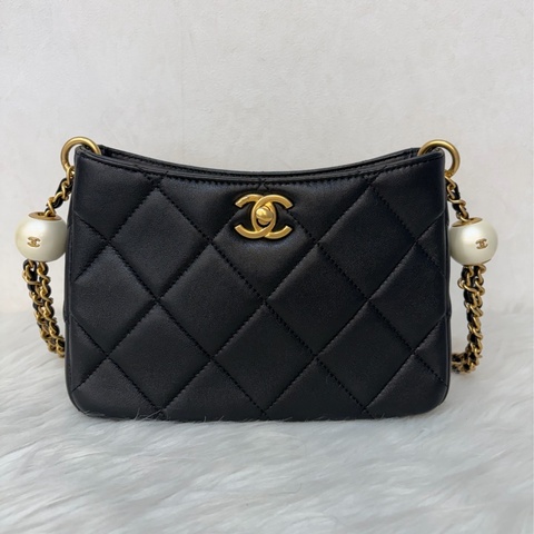 CHANEL AS4859 黑色羊皮 金鍊珍珠 肩背包腋下包白湯圓包手提包