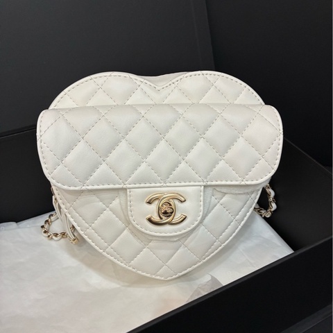 香奈兒 Chanel 22s白色金扣愛心包 鏈條斜挎包
