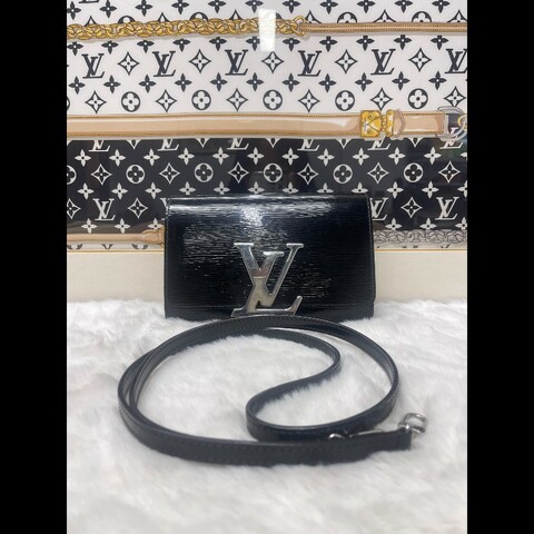lv Shoulder Louise 水波紋黑銀大logo單肩斜挎包，大號woc包